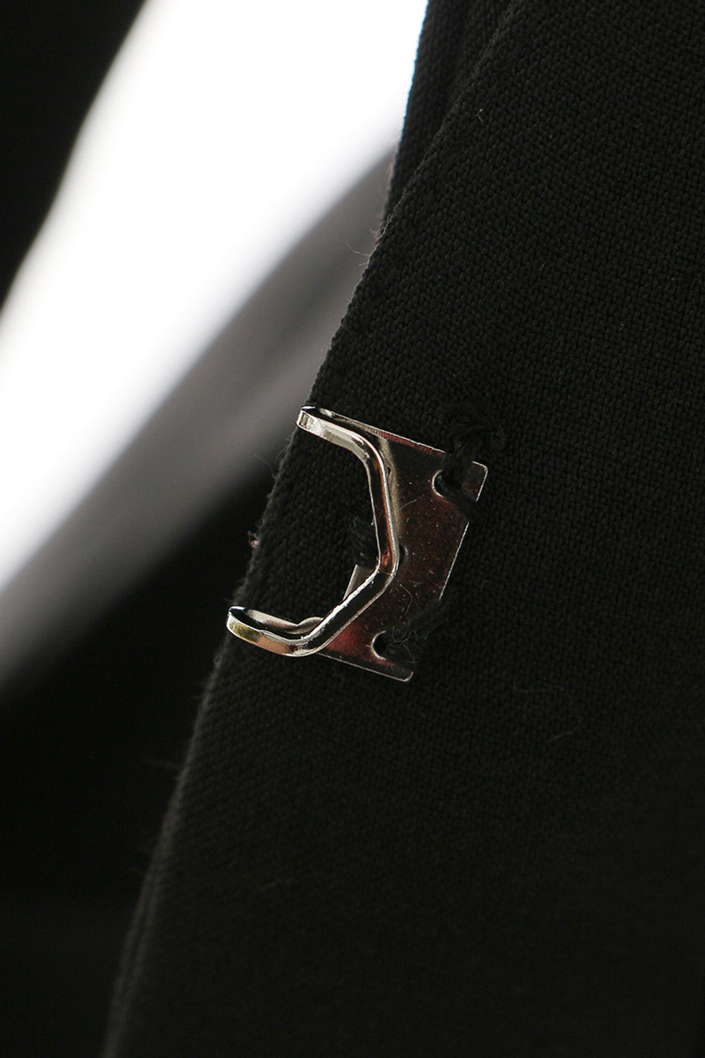 damska marynarka bez kołnierzyka Slim Fit z wycięciami