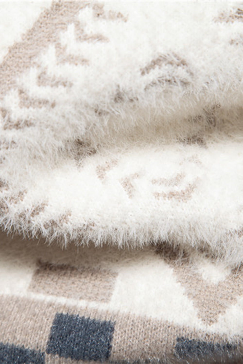 Męski sweter z dzianiny w kolorze khaki o dopasowanym kroju