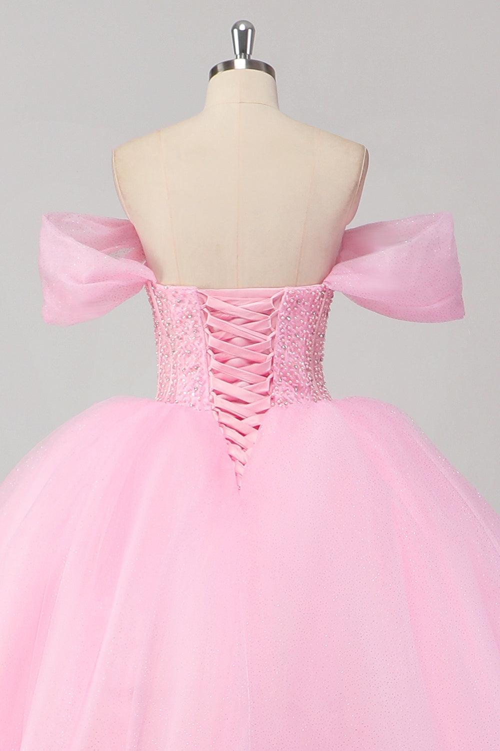 Księżniczka różowa suknia balowa z odkrytymi ramionami z koralików tiulowa sukienka quinceanera