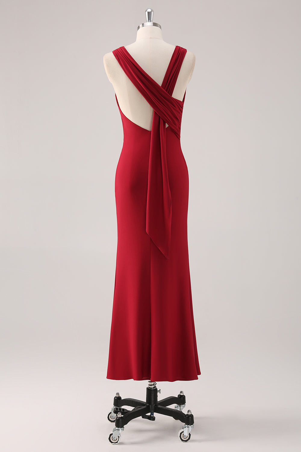 Bordowa syrenka satynowa sukienka wizytowa