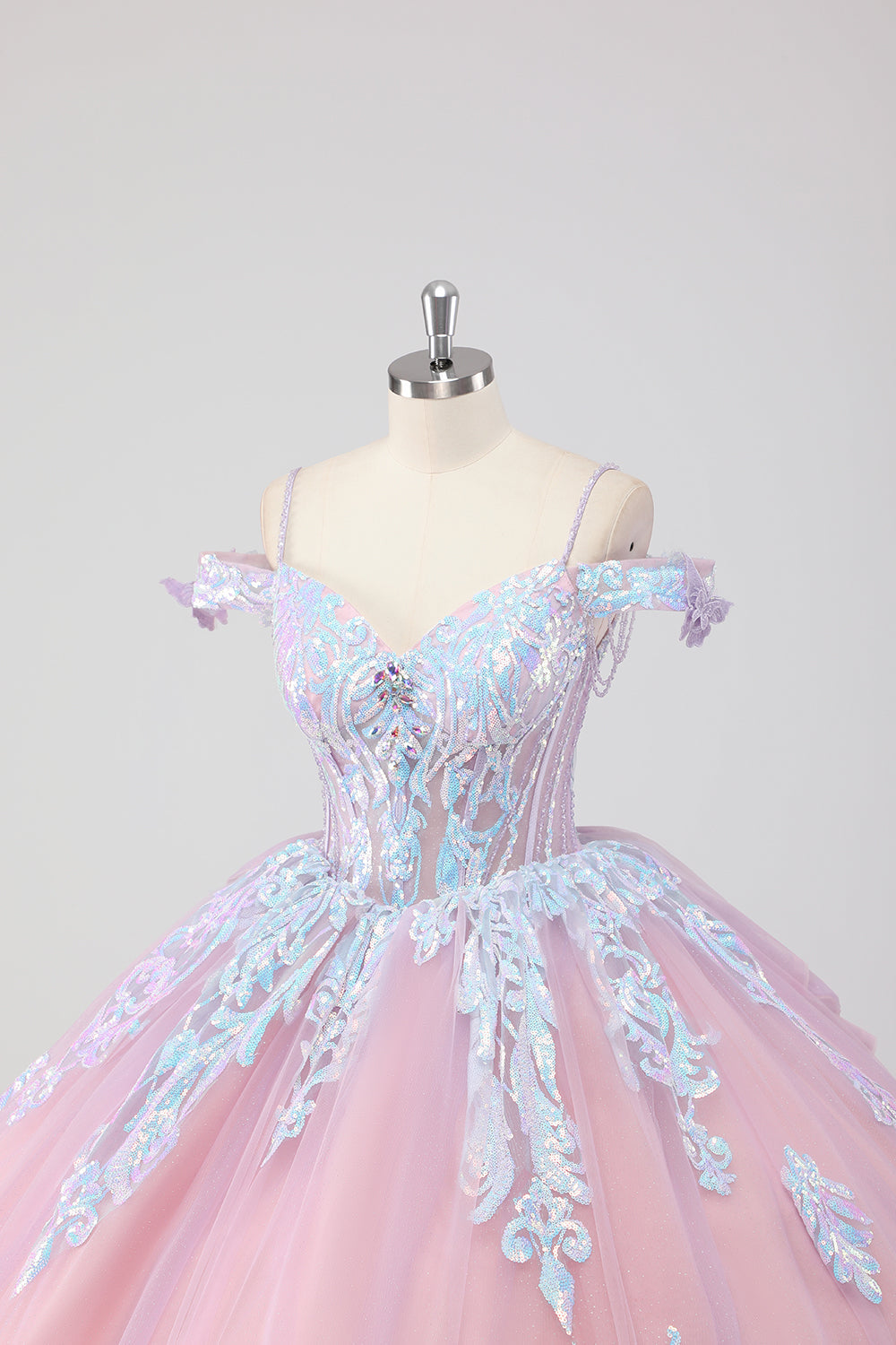 Księżniczka Róż Z Odkrytymi Ramionami Cekiny Cyrkonie Tiulowa Sukienka Quinceanera Z Kokardą