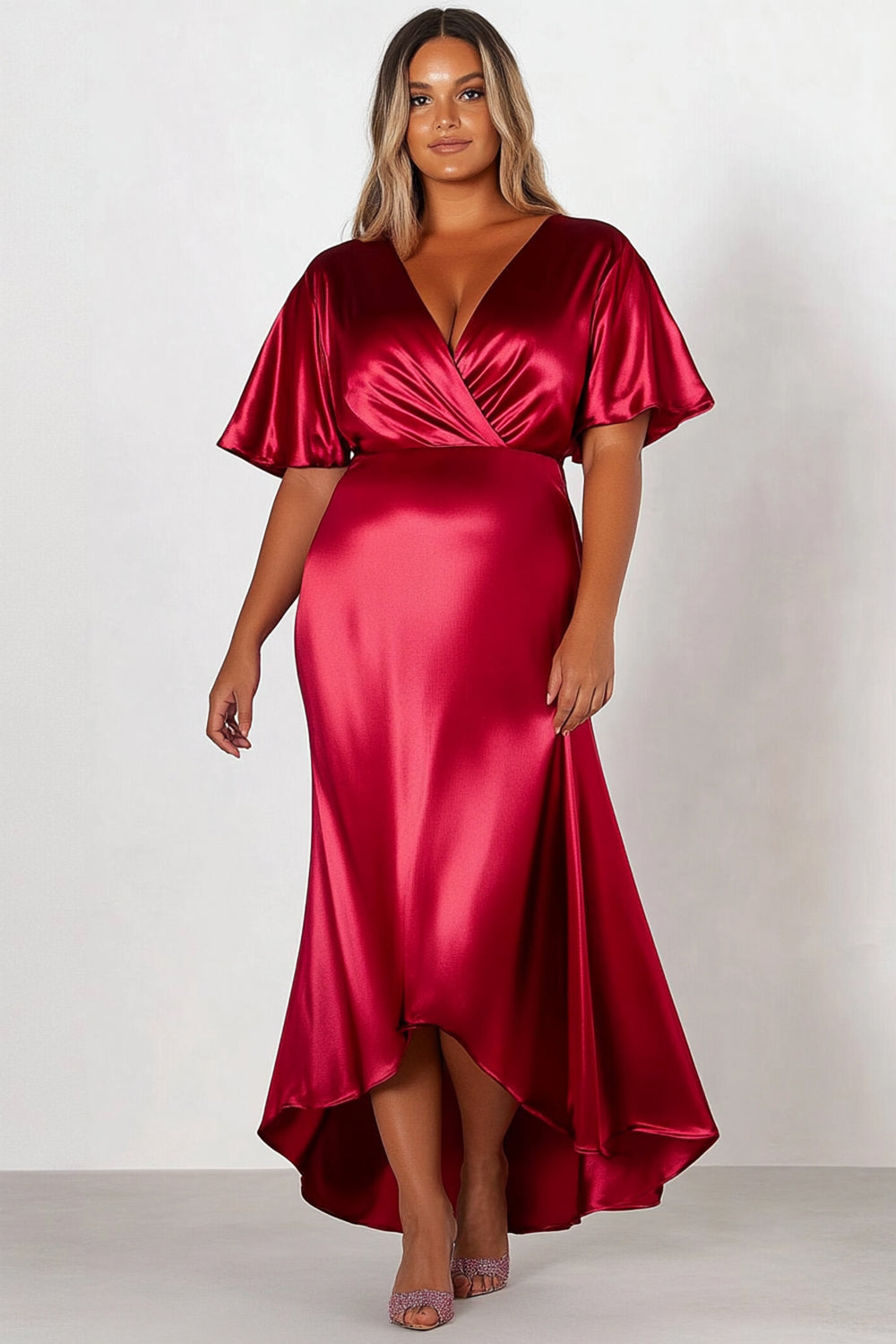 Płaszcz Czerwony Satyna Krótkie Rękawy Dekolt W V Długa Formalna Sukienka