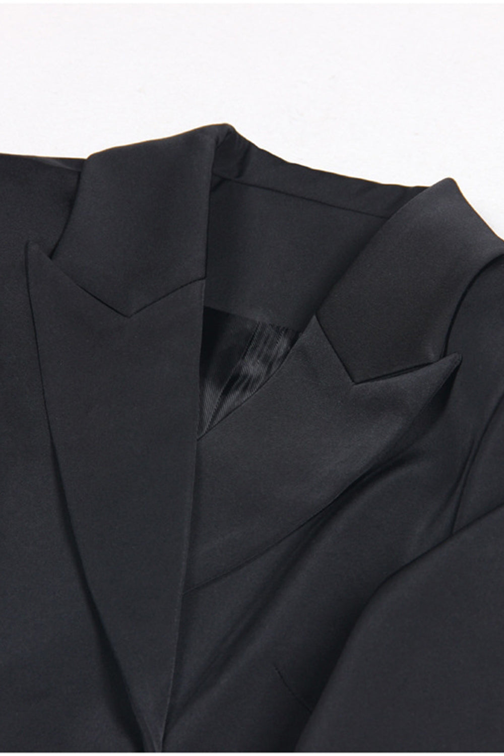 Czarne 2-częściowe krótkie damskie garnitury balowe z klapami w kształcie szczytu z piórem