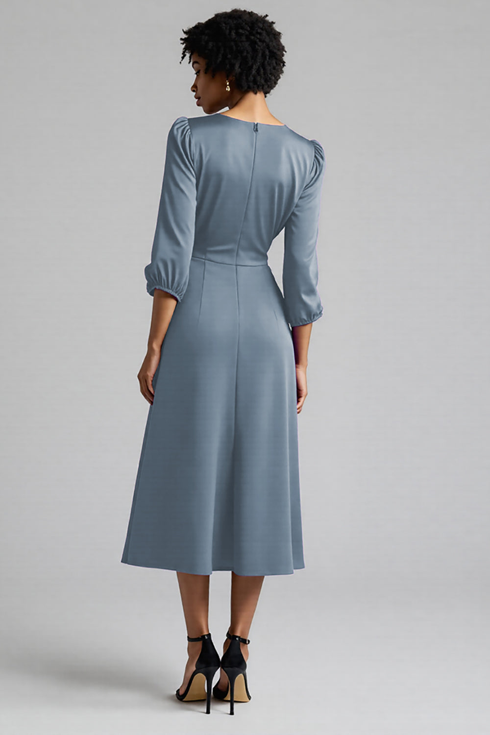 Sukienka robocza midi z falbankami w stylu śliwkowym