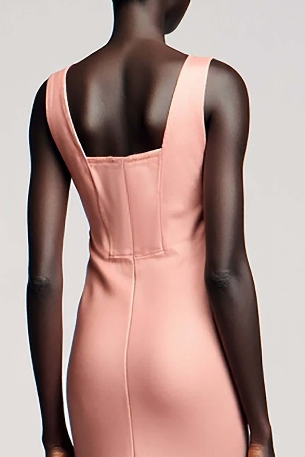 Zimna syrenka na ramię różowa sukienka dla gości weselnych z kokardą