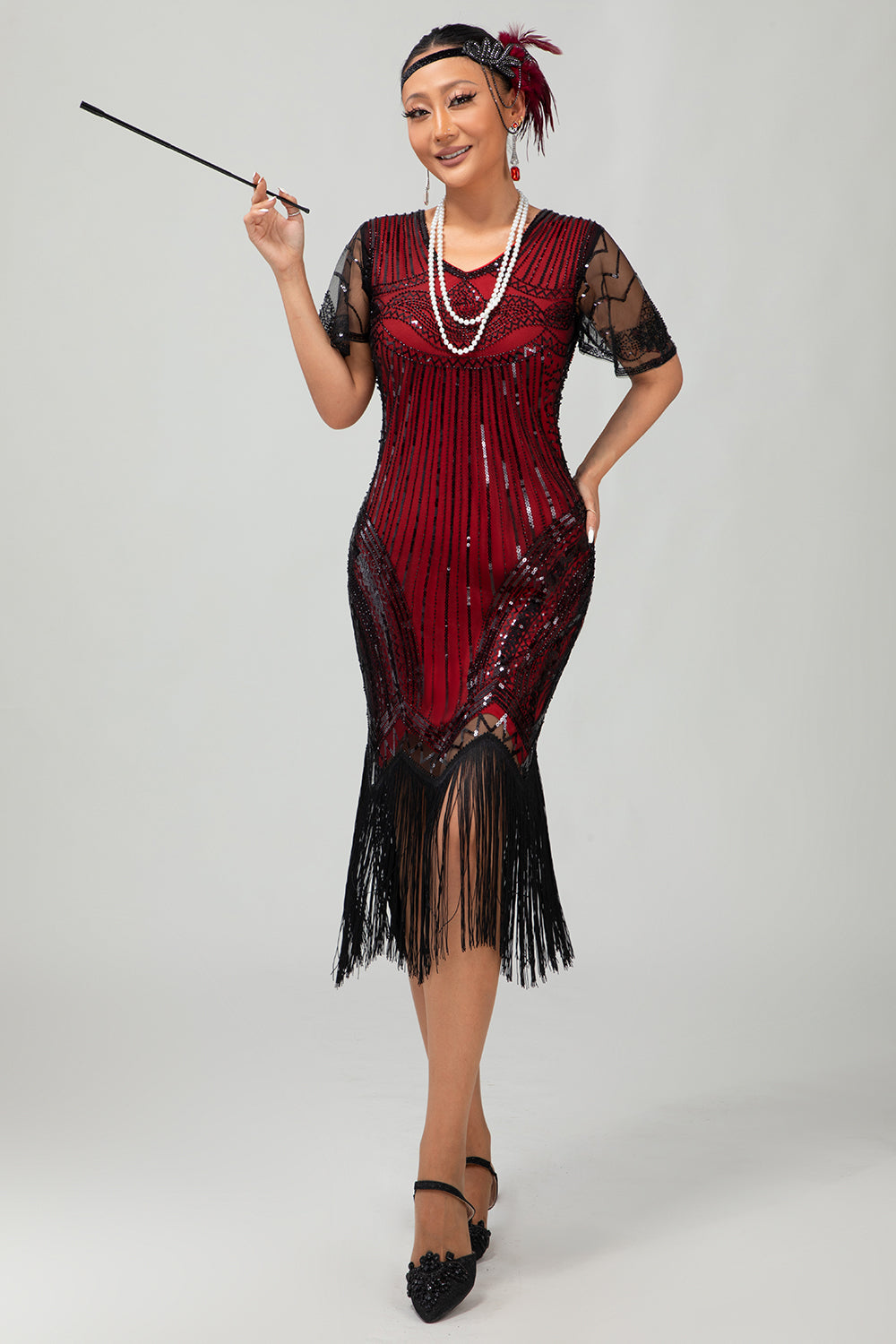złota cekinowa sukienka bodycon z lat 1920. z frędzlami