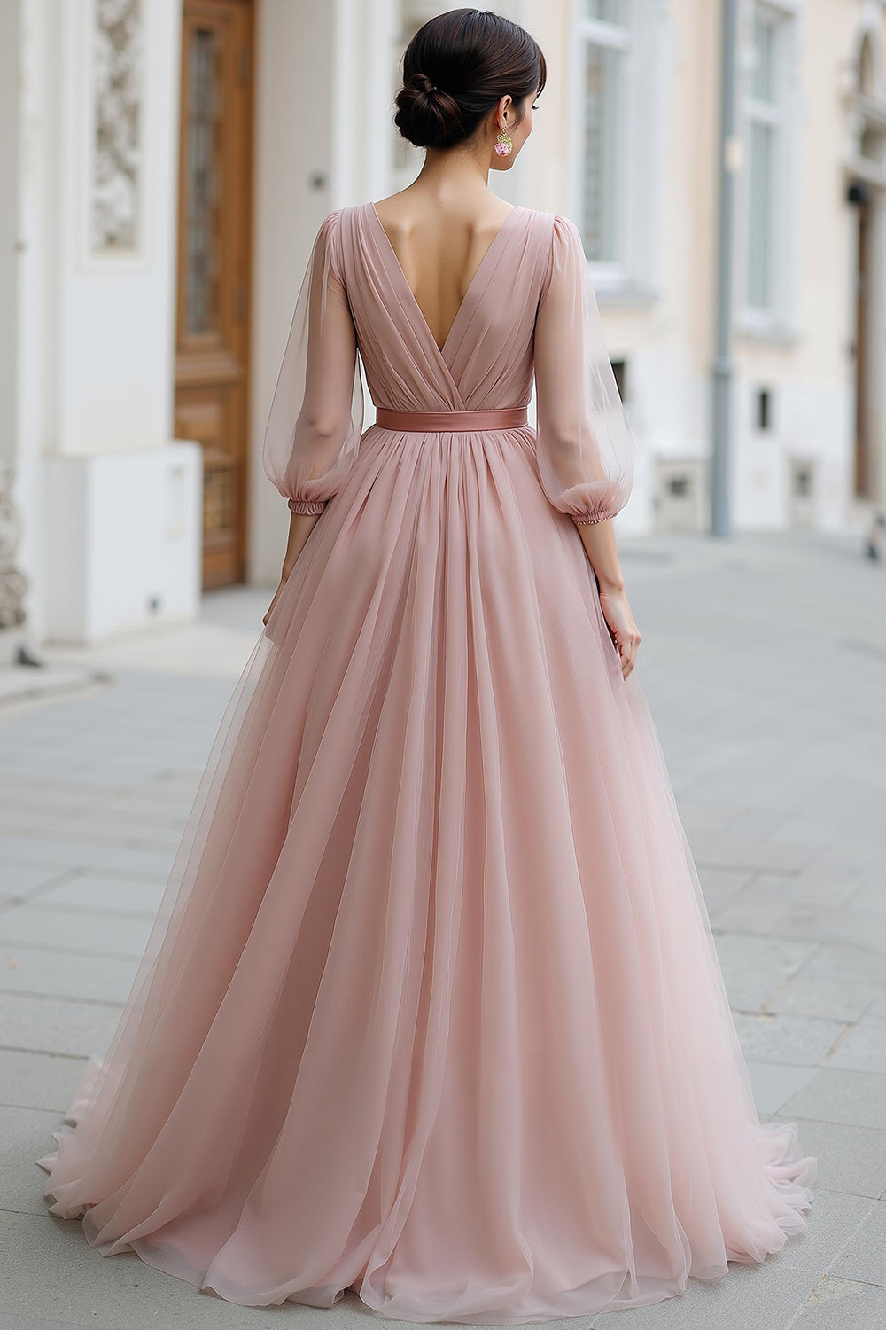 Sukienka dla druhen Dusty Rose A line z dekoltem w szpic i rękawami