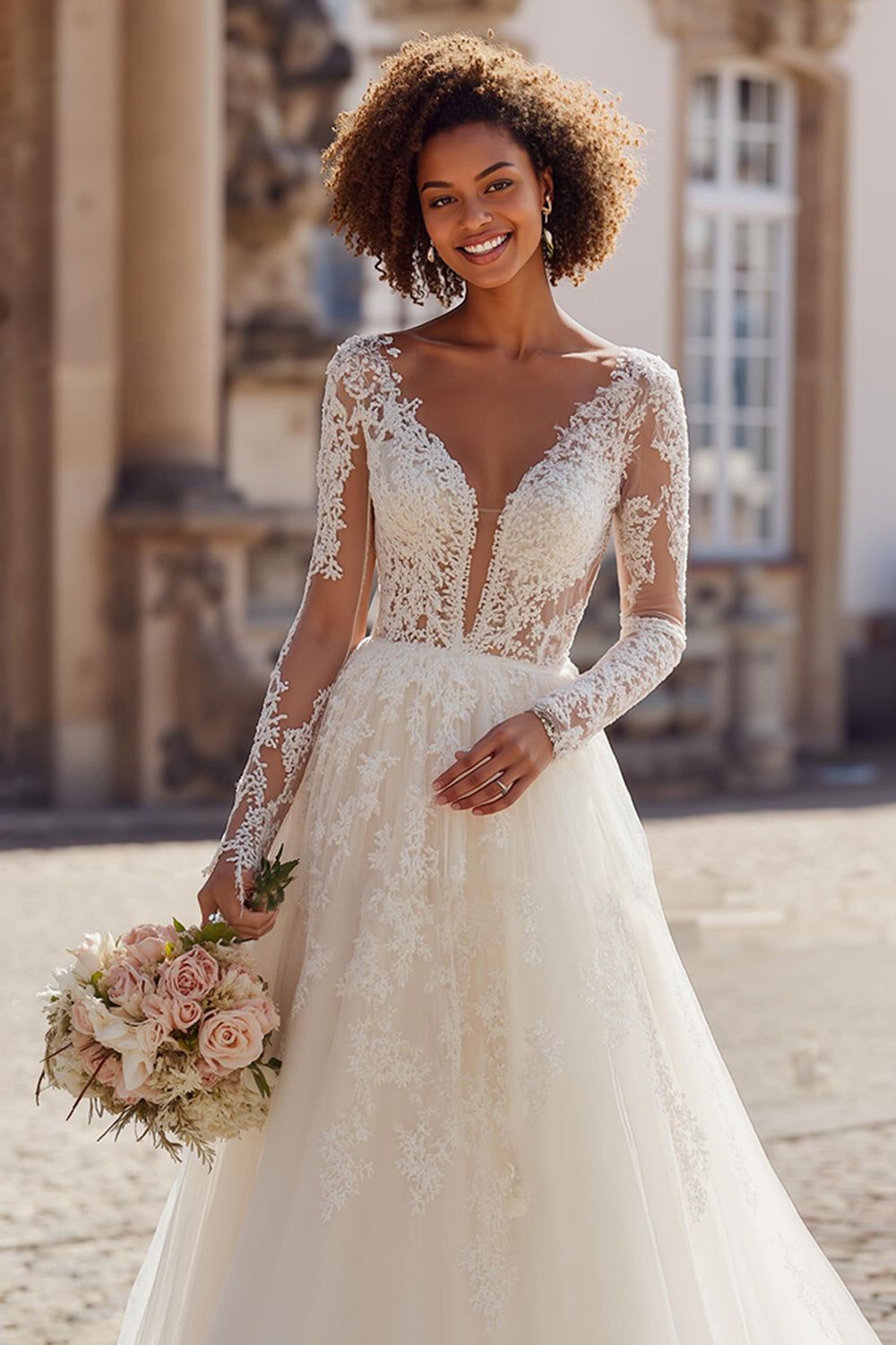 Linia A Ivory V-Neck Koronkowa Aplikacja Tiulowy Tren Dworski Suknia Ślubna