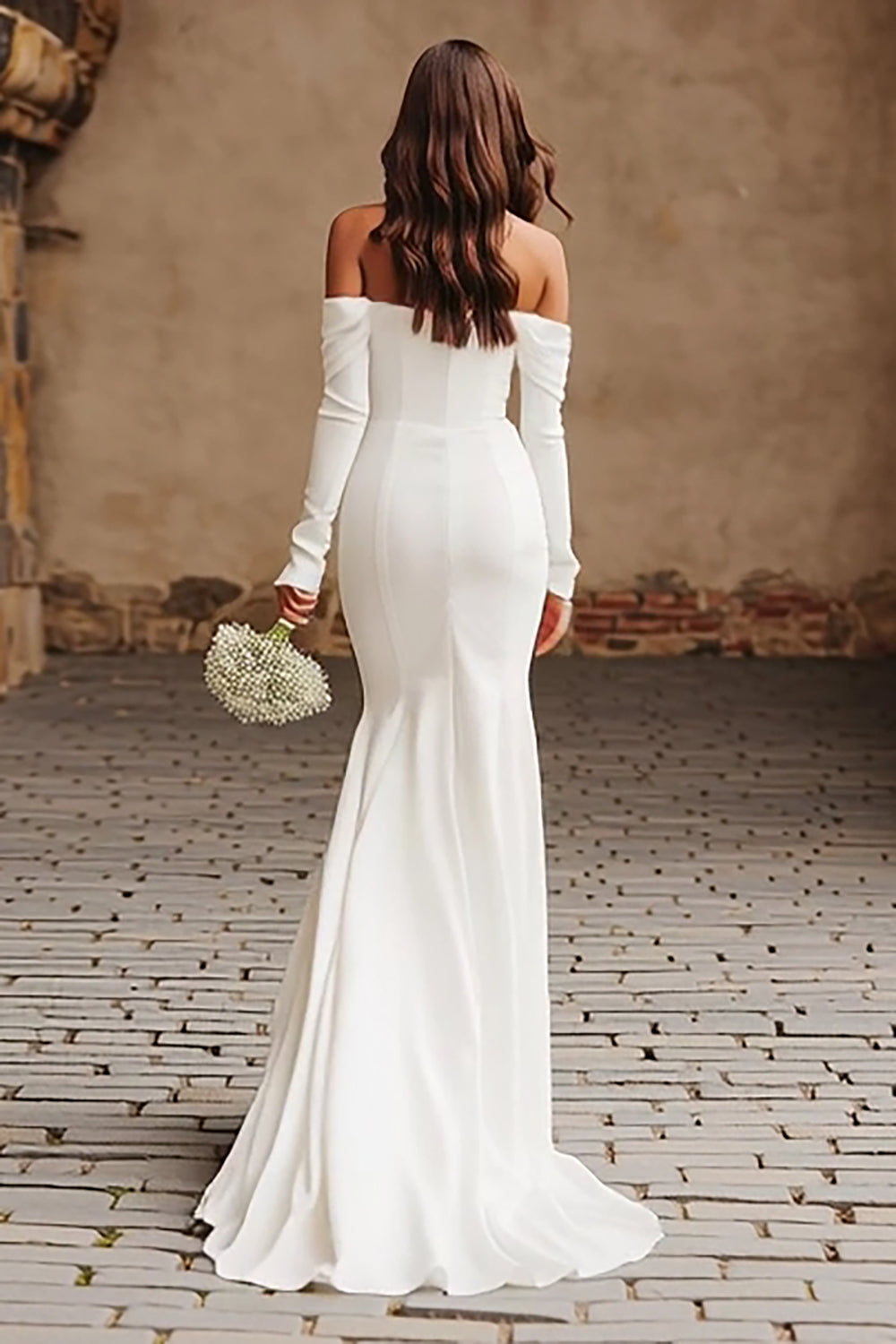 Ivory Mermaid Off The Shoulder Suknia ślubna z długimi rękawami i rozcięciem