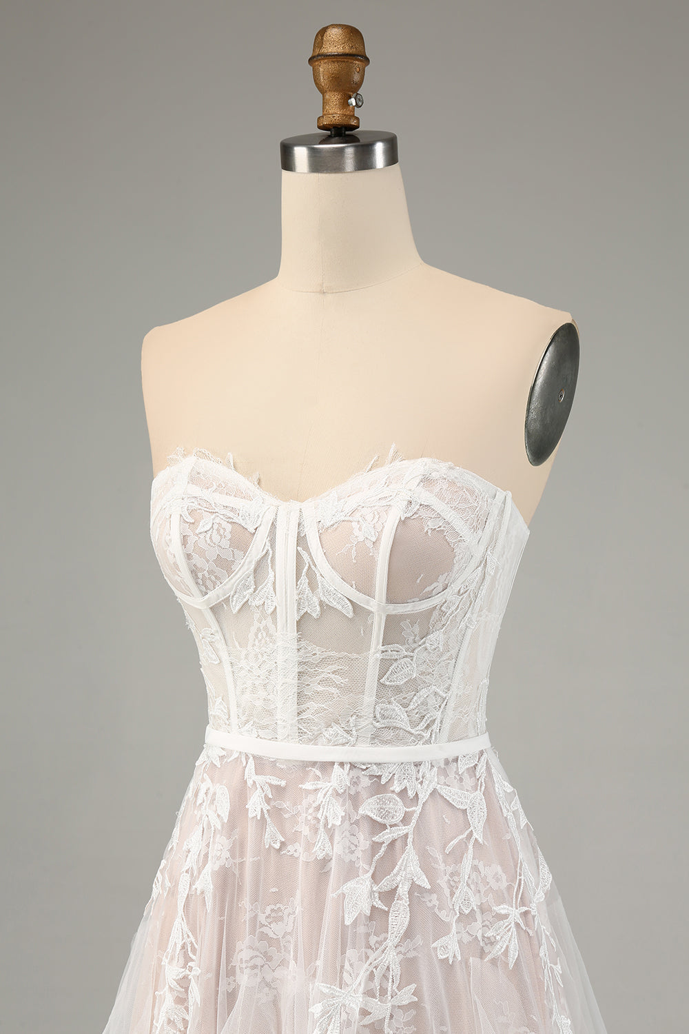 Biała Dekolt W Kształcie Serca Gorsetowa Suknia Ślubna Z Aplikacjami