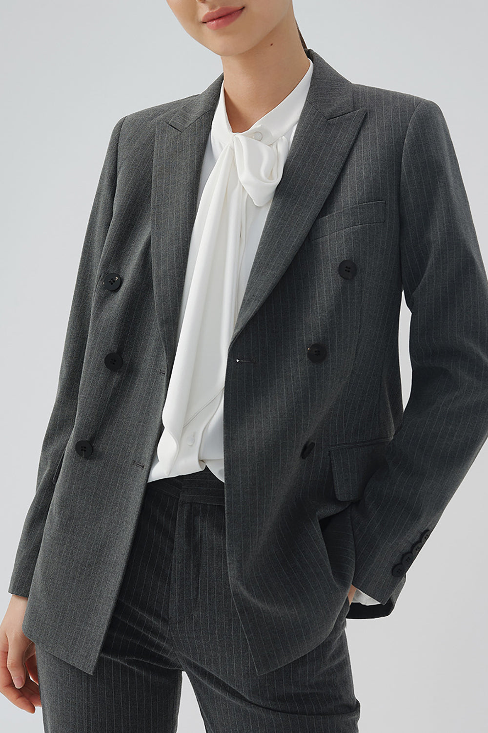 Czarna Marynarka Damska Dwurzędowa W Paski