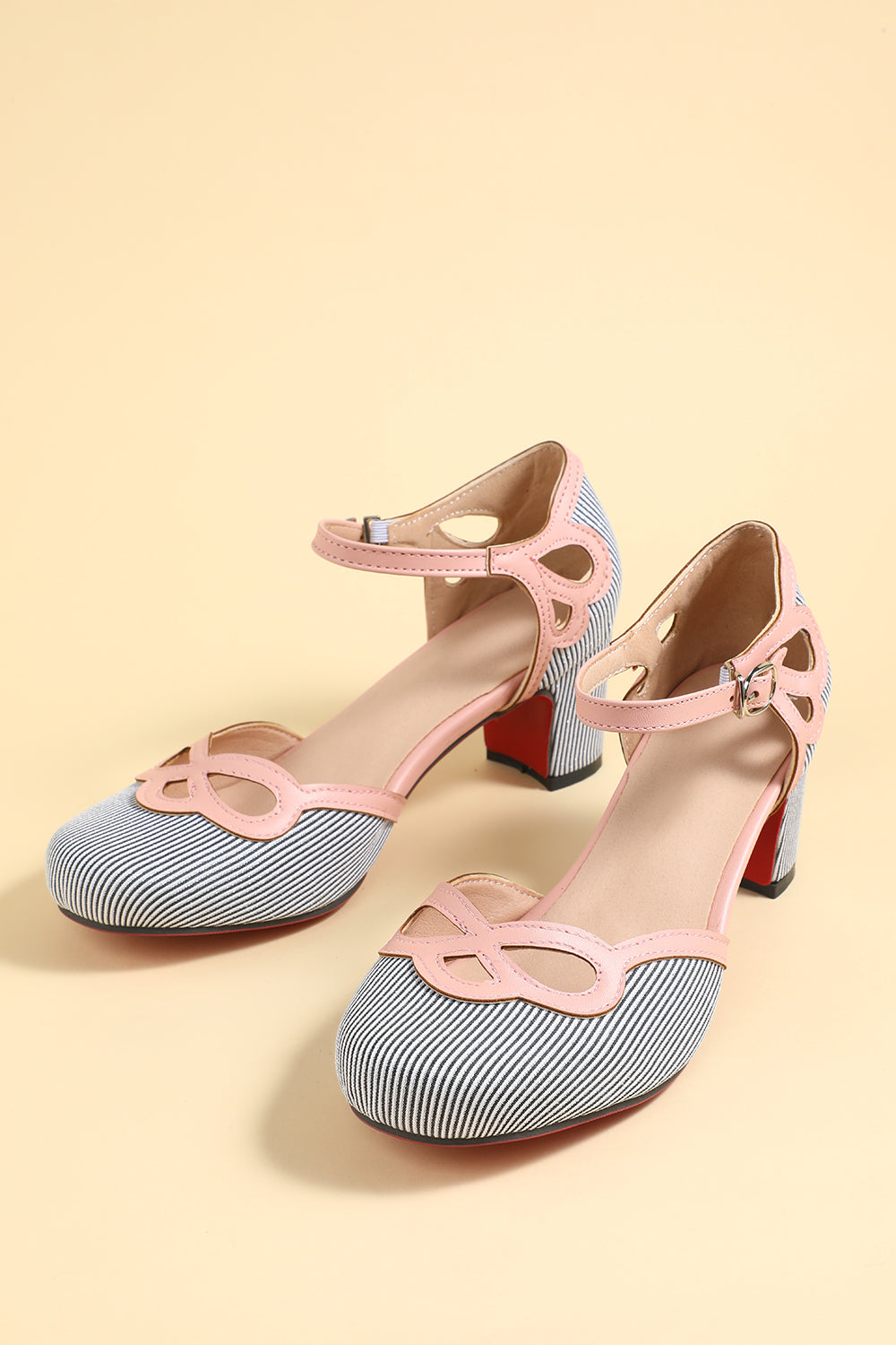 Retro Białe Czarne Buty w Groszki