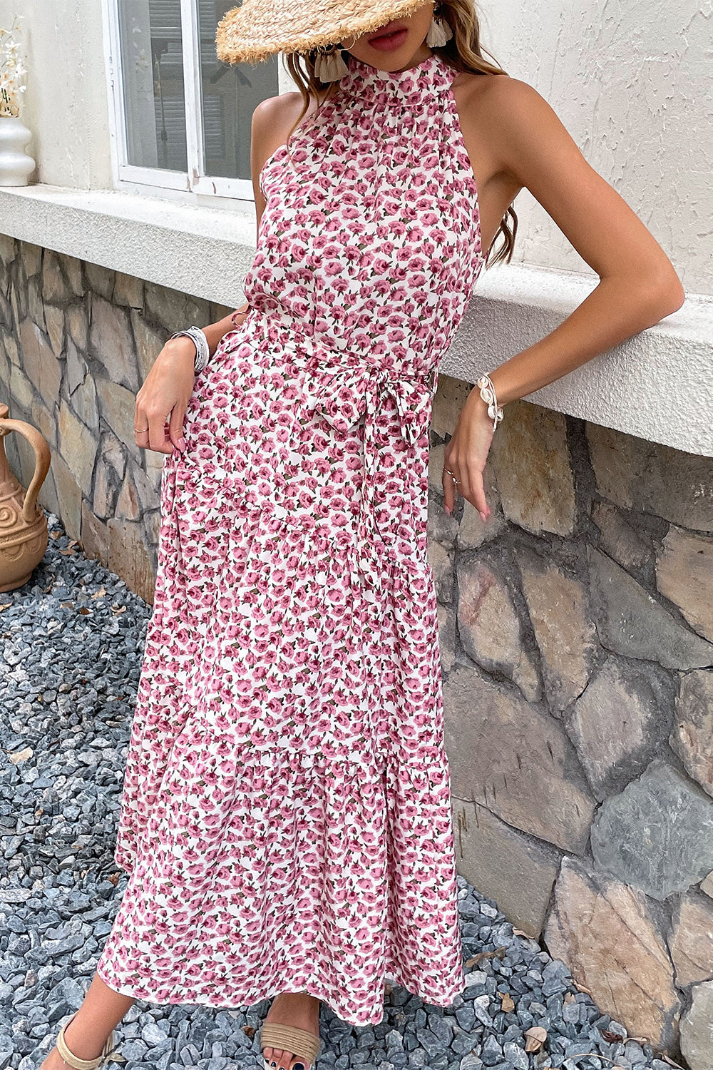 Różowa Halter Sukienka Maxi w Kwiaty