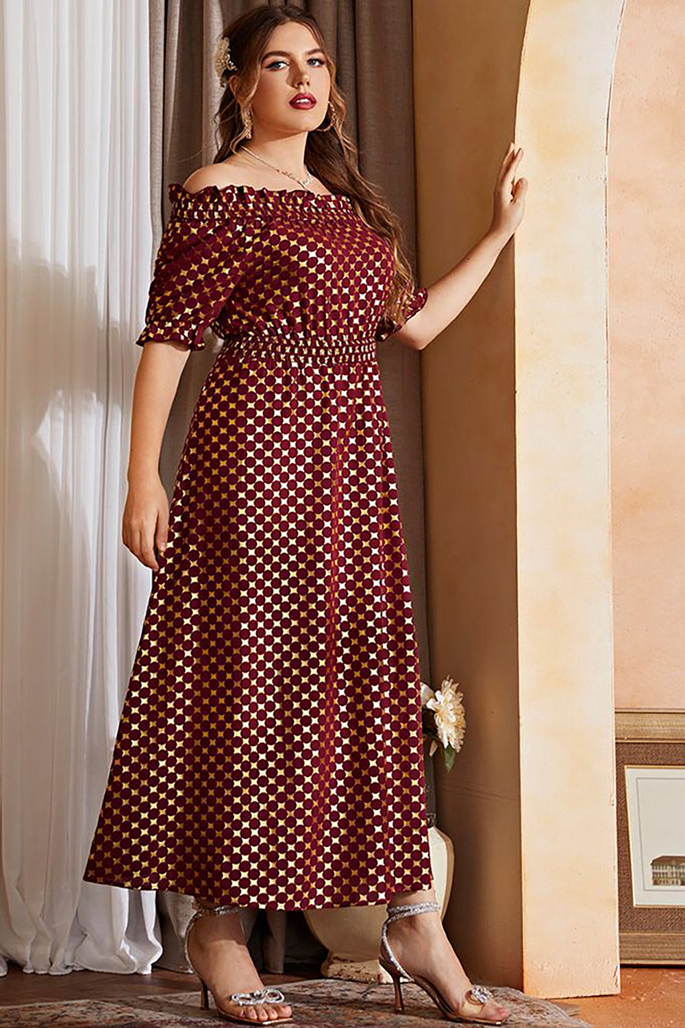 Plus Size Czerwone Złoto Odkrytymi Ramionami Sukienka Na Studniówkę