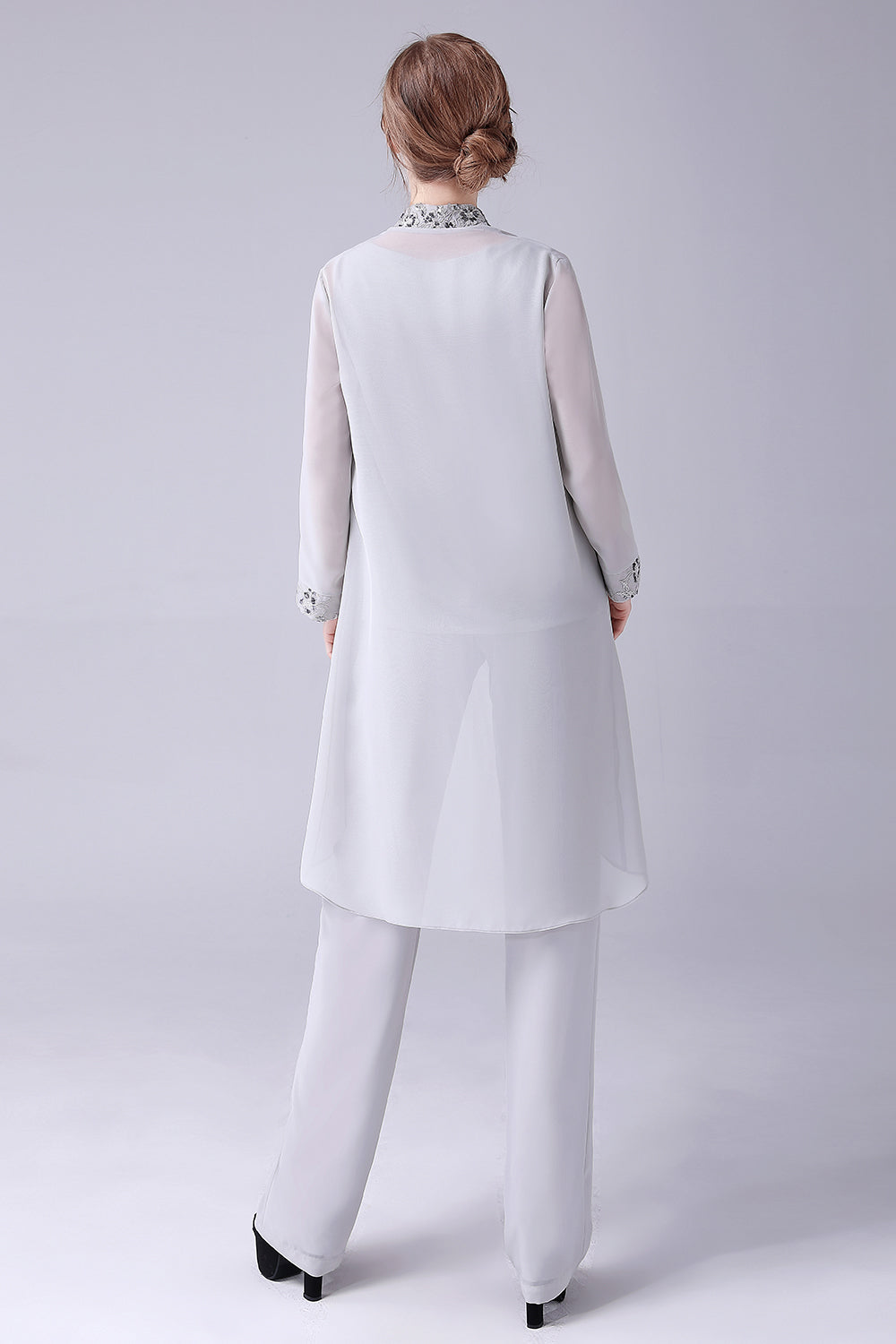 Granatowe 3-częściowe spodnie dla matki panny młodej z aplikacjami