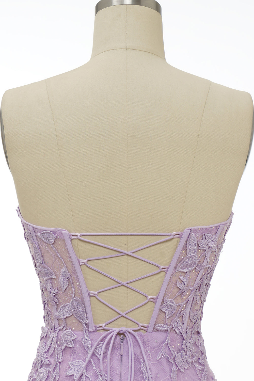 Obcisła różowa krótka sukienka Homecoming z aplikacjami