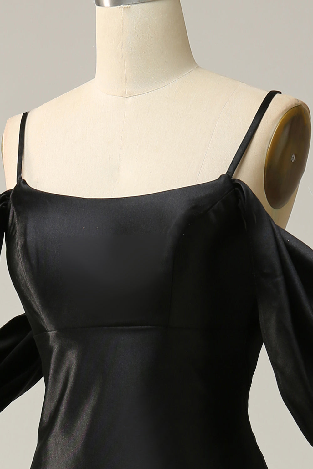 Syrena Z Ramienia Czarna Otwarta Z Tyłu Długa Sukienka Na Studniówkę