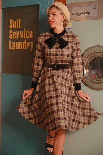 Kawa Gingham Vintage 1950s Sukienka z rękawami