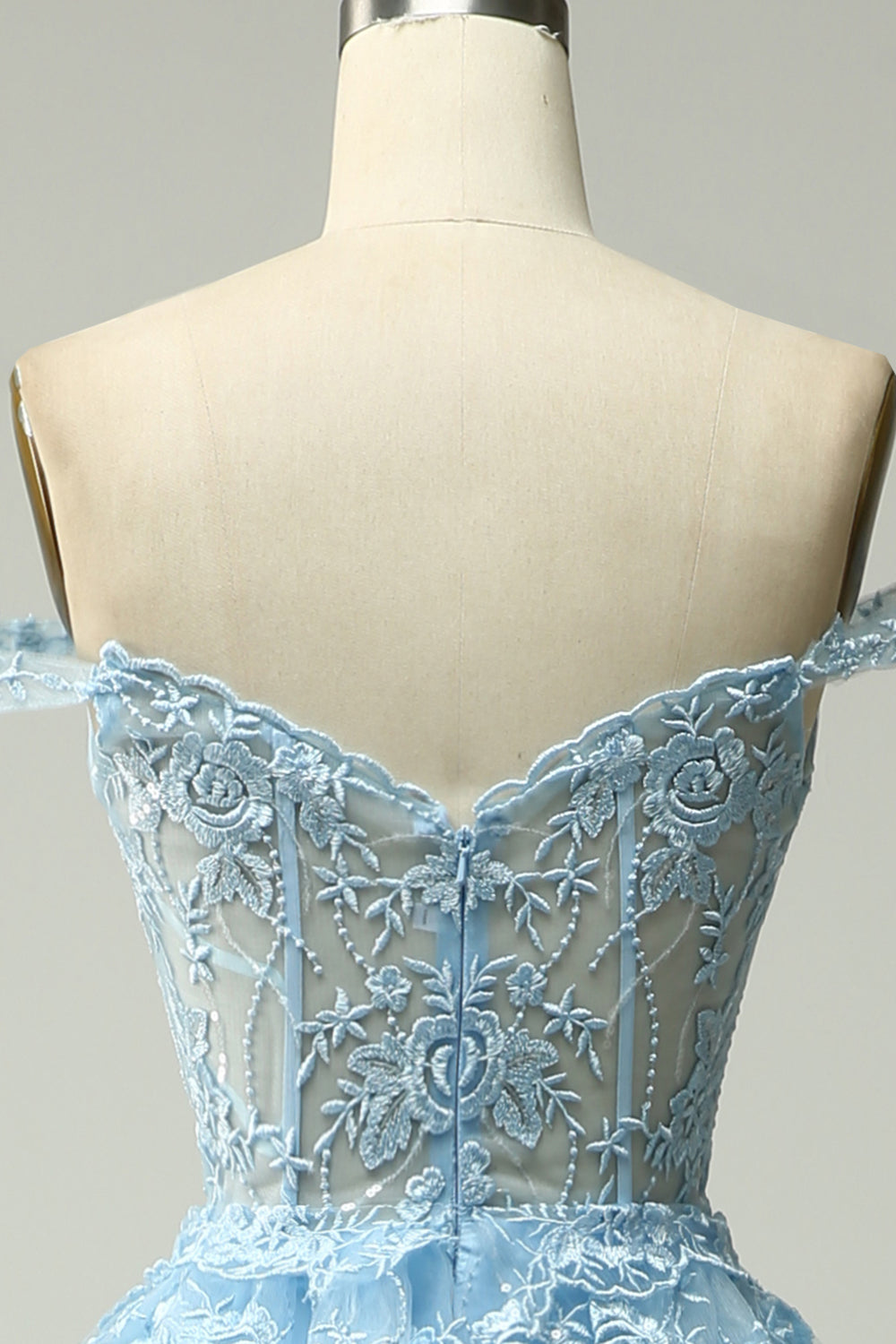 Księżniczka Niebieska Sukienki Na Studniówke z Odkrytymi Ramionami z Aplikacjami