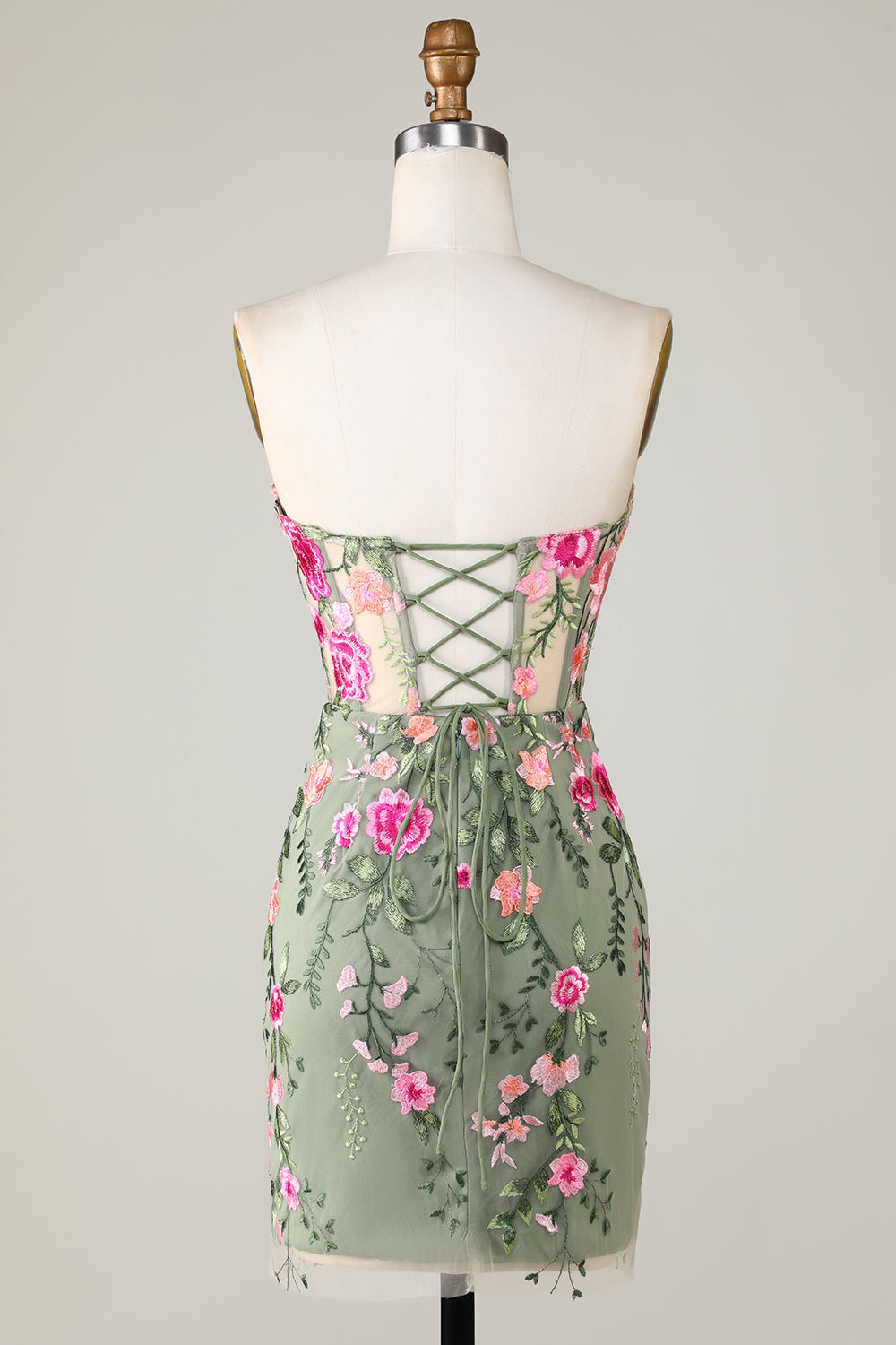 Wspaniała pochwa Sweetheart Czarny gorset Homecoming Dress z aplikacjami