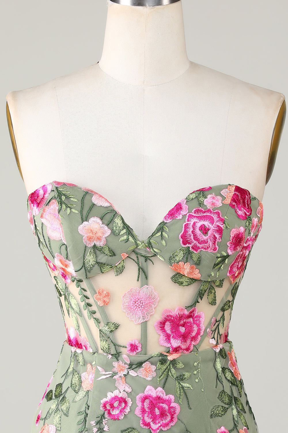 Wspaniała pochwa Sweetheart Czarny gorset Homecoming Dress z aplikacjami