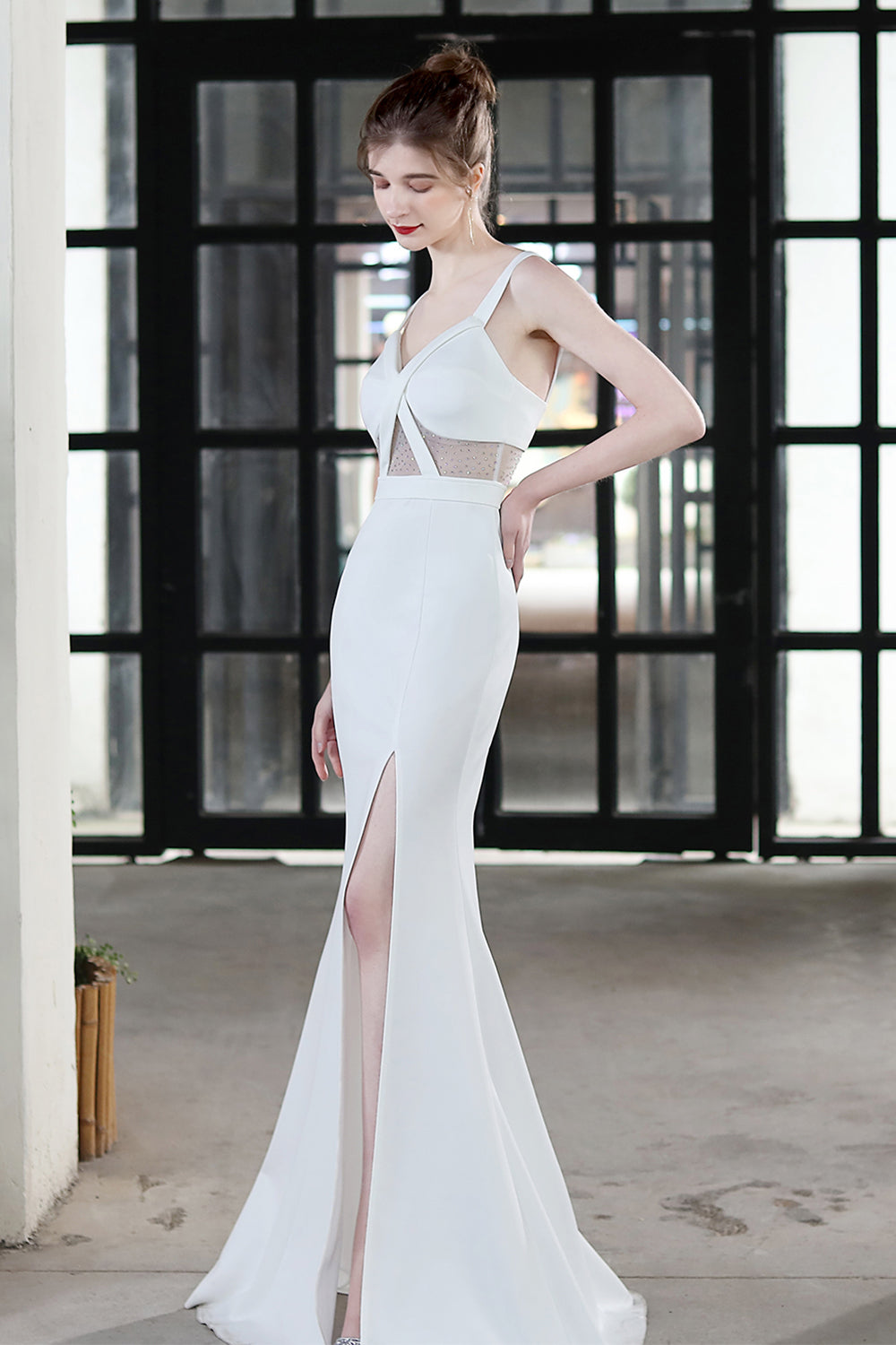 Czarna Syrenka Sukienki Na Studniówke Z Rozcięciem