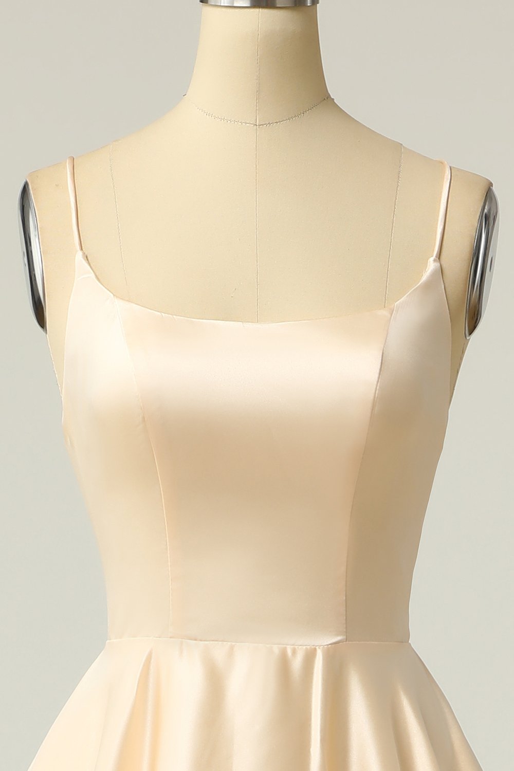 Królewska Niebieska Sukienka Na Studniówke Bez Pleców