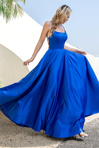 Królewska Niebieska Sukienka Na Studniówke Bez Pleców