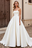 Bez ramiączek A Line Ivory Satin Ruched Suknia Ślubna