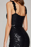 Błyszcząca krótka sukienka bodycon na powrót do domu