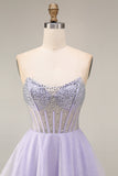 Krótka sukienka na bal z cekinami bez ramiączek w linii A z koralikami