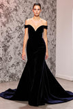 Syrenka Aksamitna Off The Shoulder Sweep Train Holiday Party Sukienka