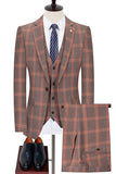 Niebieskie męskie garnitury w kratę z klapami z wycięciem slim fit