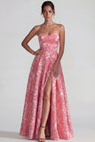 Blush Jacquard bez ramiączek – długa formalna sukienka z rozcięciem