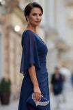 Sukienka matki panny młodej z marszczami w kolorze Chiffon Navy Navy z marszczanym spodnikiem