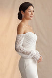 Słoniowa z odsłoniętymi ramionami Mermaid Sweep Train Boho Wedding Dress z koronkowymi rękawami