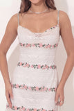 Biała koronkowa sukienka Falloral Bodycur Short Graduation Dress