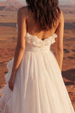 Ivory bez ramiączek A Line Maxi Beach Wedding Dress z falbanami