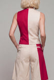 ColorBlock Light Khaki – dwuczęściowe damskie garnitury z dekoltem w serek
