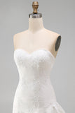 Ivory Sweetheart A-line aplikowana mini sukienka z falbanami