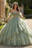 Sukienka Quinceanera w kolorze Dusty Sage Off The Shoulder z kwiatowym gorsetem i tiulem