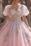 Różowa suknia balowa z aplikacjami na gorset Quinceanera z puszystymi rękawami