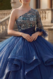 Granatowa suknia balowa na jedno ramię, kwiatowa sukienka Quinceanera z falbanami