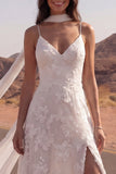 Ivory Spaghetti Straps A Line A aplikowana suknia ślubna Boho z szalikiem na dekolt