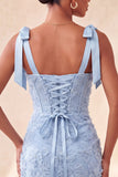 Dusty Sage Bodycon Gorset Peals Kwiatowe Paski z kokardami Sukienka na Homecoming z koronką na plecach
