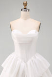 Sweetheart White, A-Line Tiered Gorset Krótka sukienka na powrót do szkoły
