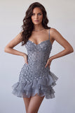 Bodycon w kolorze Dusty Lavender Floral Spaghetti Strips Krótka Sukienka na Homecoming z falbanami