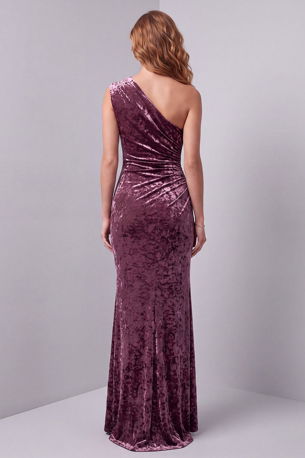 Jednoramienowa vintage mauve aksamitna pochwa z marszczami długa sukienka formalna z bocznym rozcięciem