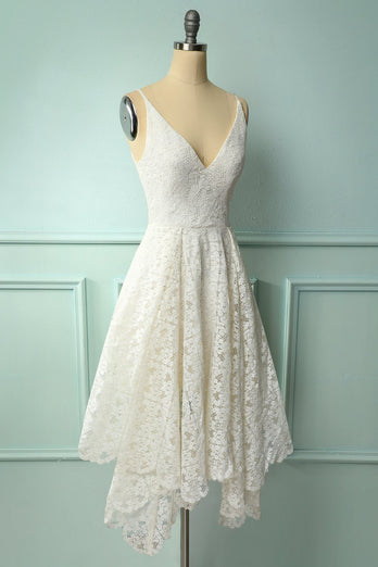 Biała Asymetryczna Sukienka z Koronką