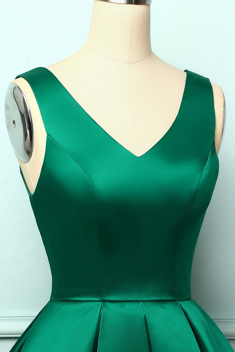 Załaduj obraz do przeglądarki galerii, Zielona Satynowa Suknia Balowa